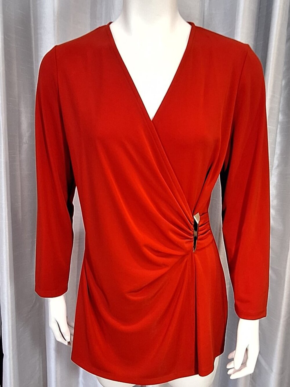 Anne Klein NWT new red drape long sleeve red blouse size medium